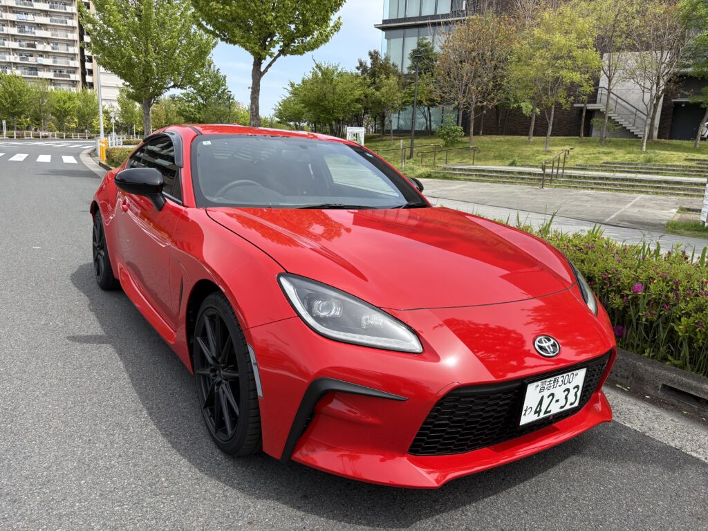 スポーツカー